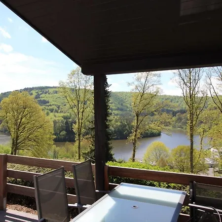 Holiday home Schoenes Mit Panoramablick Auf Den Und Auf Bewaldeten Huegel Am Stausee Bitburg *